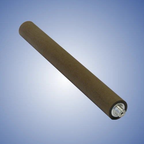 Roller rubberized with light rubber